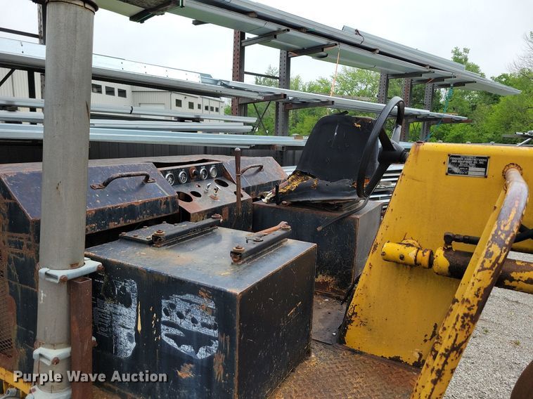 image for item DI3078 Ferguson 8-12ATON double drum roller