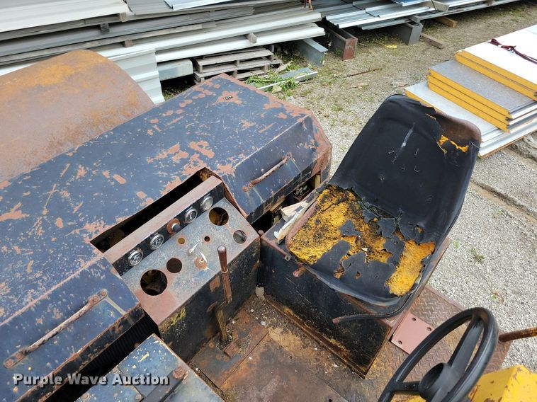 image for item DI3078 Ferguson 8-12ATON double drum roller