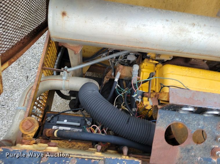 image for item DI3078 Ferguson 8-12ATON double drum roller