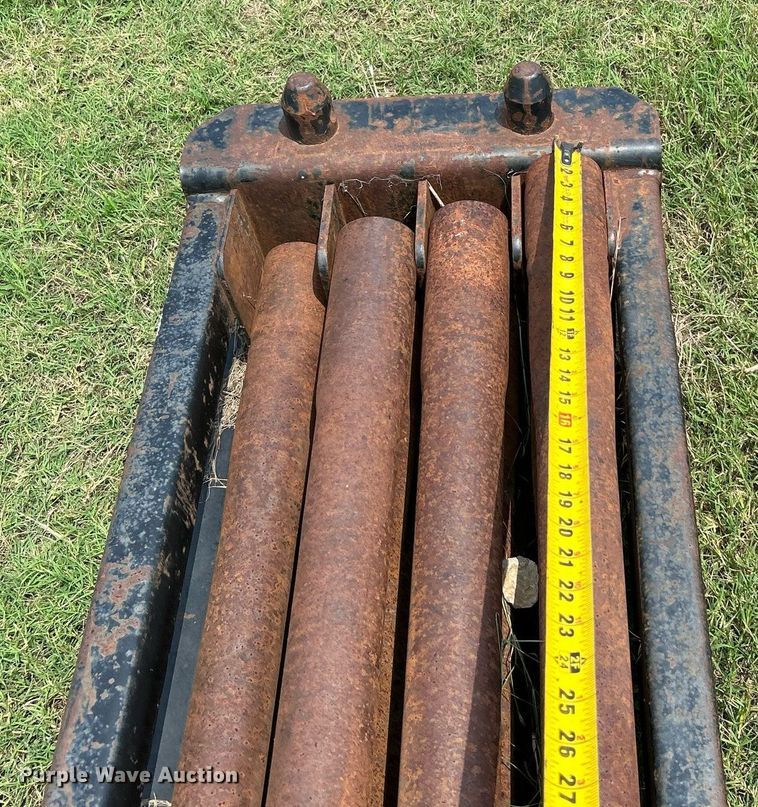 image for item DI7864 Approximately 37 directional drill stems 