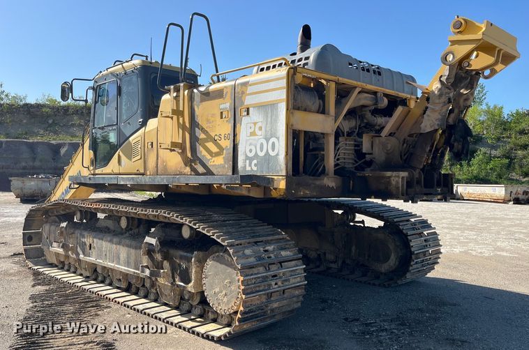 image for item DJ6239 2006 Komastu PC600LC-8 long reach excavator