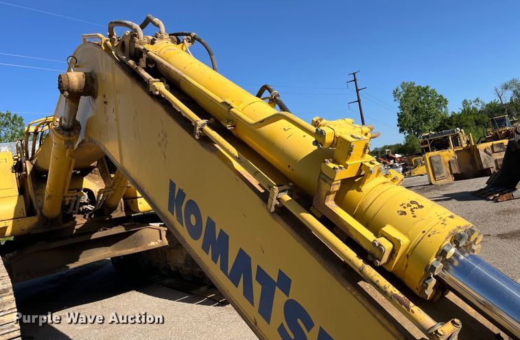 image for item DJ6239 2006 Komastu PC600LC-8 long reach excavator