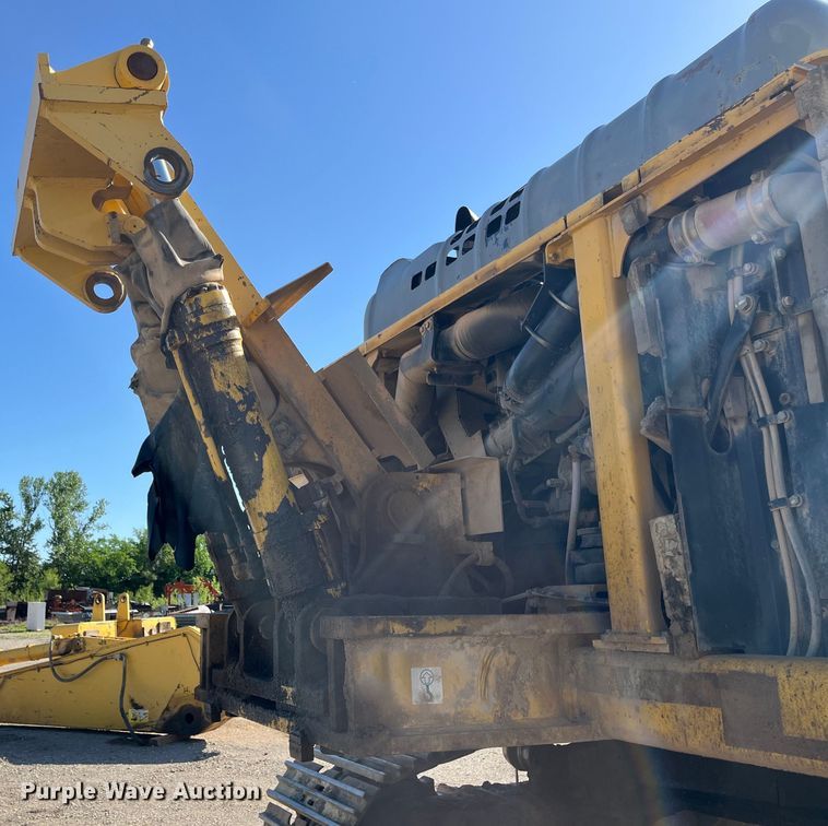 image for item DJ6239 2006 Komastu PC600LC-8 long reach excavator