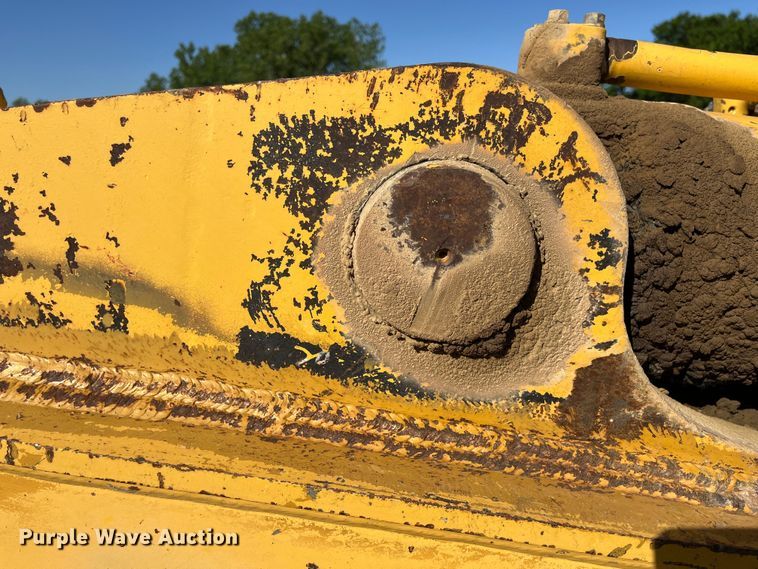 image for item DJ6239 2006 Komastu PC600LC-8 long reach excavator