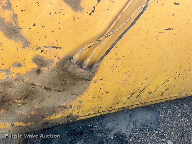 image for item DJ6239 2006 Komastu PC600LC-8 long reach excavator