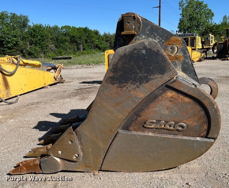 image for item DJ6239 2006 Komastu PC600LC-8 long reach excavator