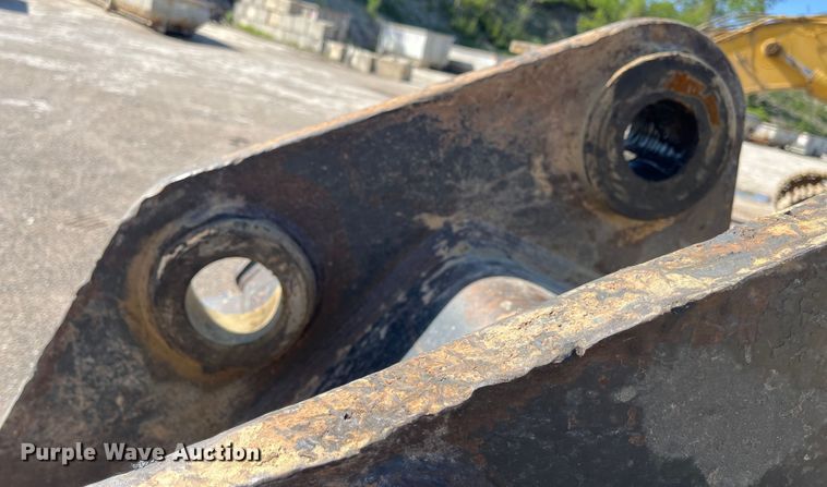 image for item DJ6239 2006 Komastu PC600LC-8 long reach excavator