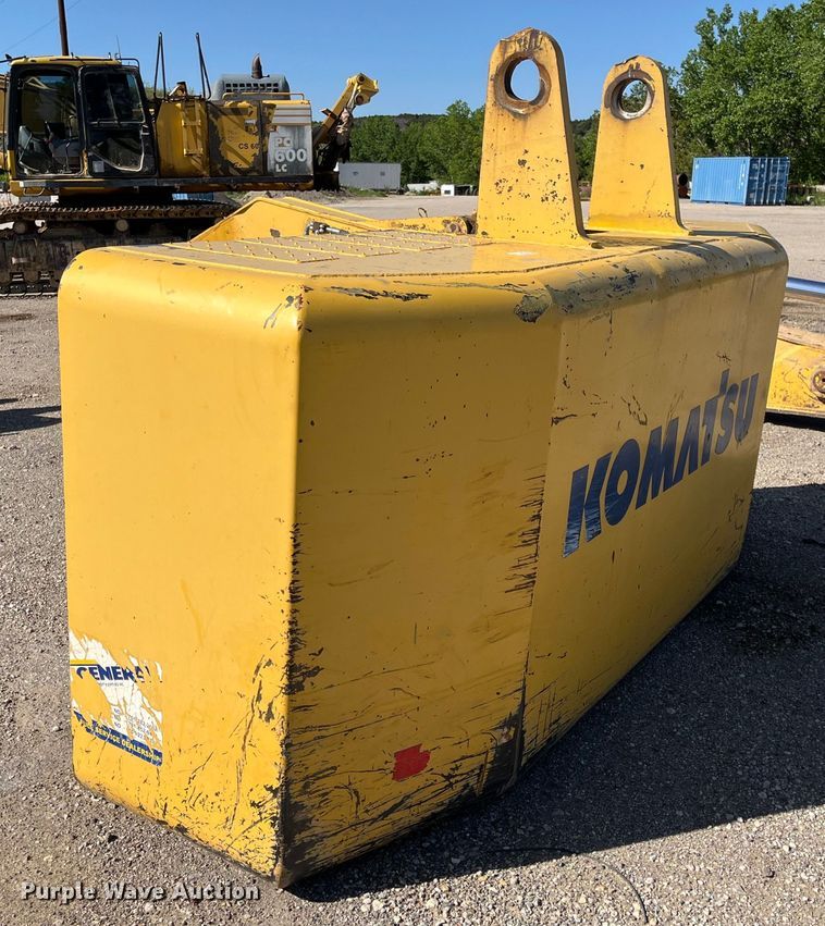 image for item DJ6239 2006 Komastu PC600LC-8 long reach excavator