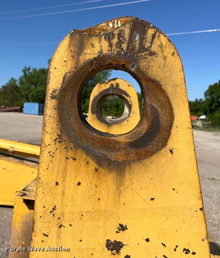 image for item DJ6239 2006 Komastu PC600LC-8 long reach excavator