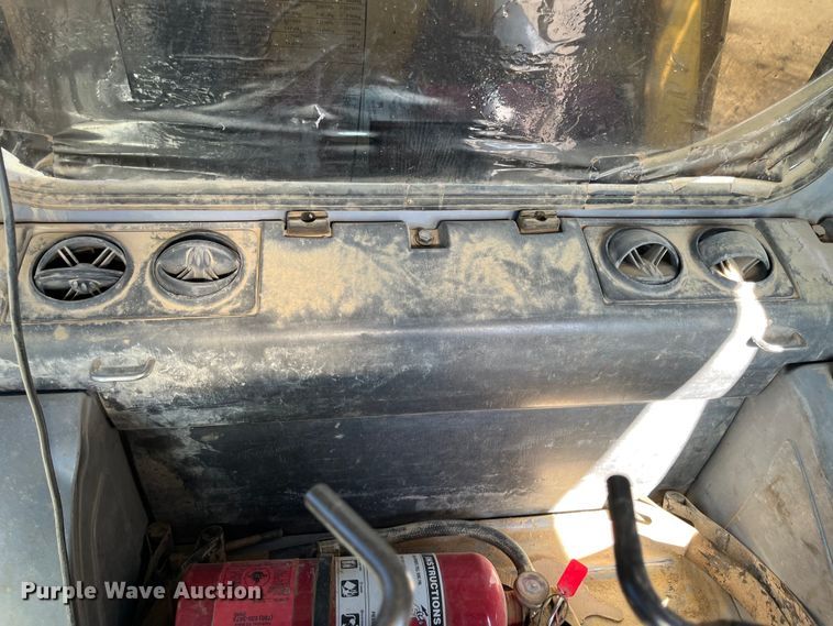 image for item DJ6239 2006 Komastu PC600LC-8 long reach excavator