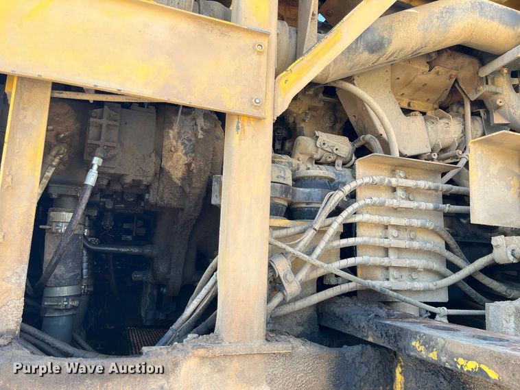 image for item DJ6239 2006 Komastu PC600LC-8 long reach excavator