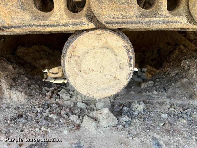 image for item DJ6239 2006 Komastu PC600LC-8 long reach excavator