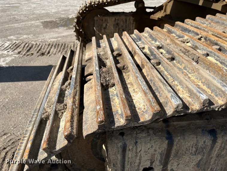 image for item DJ6239 2006 Komastu PC600LC-8 long reach excavator