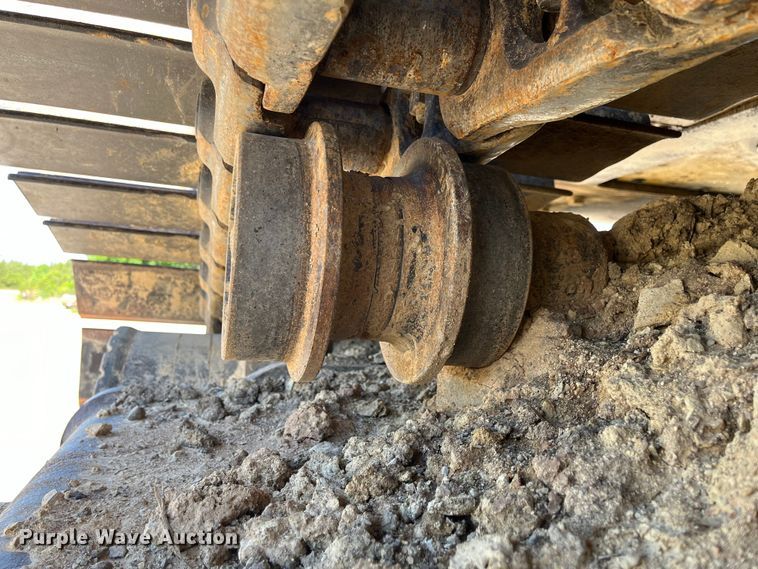 image for item DJ6239 2006 Komastu PC600LC-8 long reach excavator