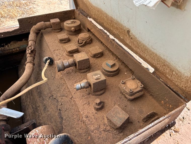 image for item DK6569 Fuel tank