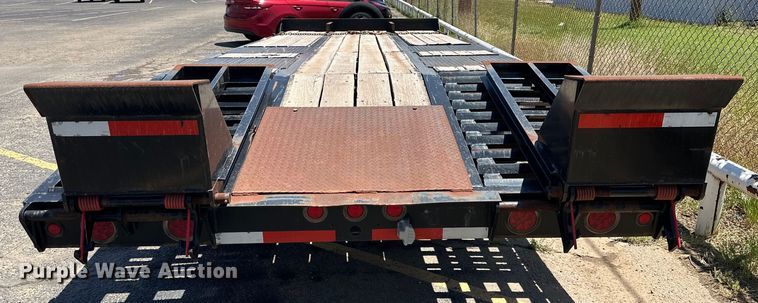 image for item DK6573 2016 Interstate  20DTA equipment trailer