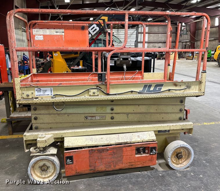 image for item DK6577 1998 JLG 2646-E scissor lift