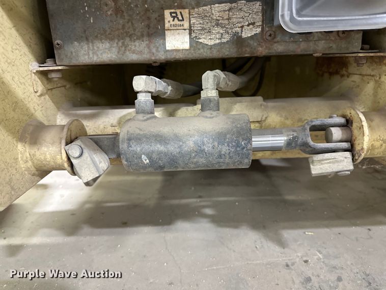 image for item DK6577 1998 JLG 2646-E scissor lift