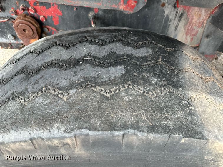 image for item DM2693 1986 Mack DM685S ready mix truck