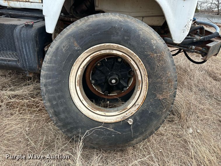 image for item DM2694 1974 Mack ready mix truck