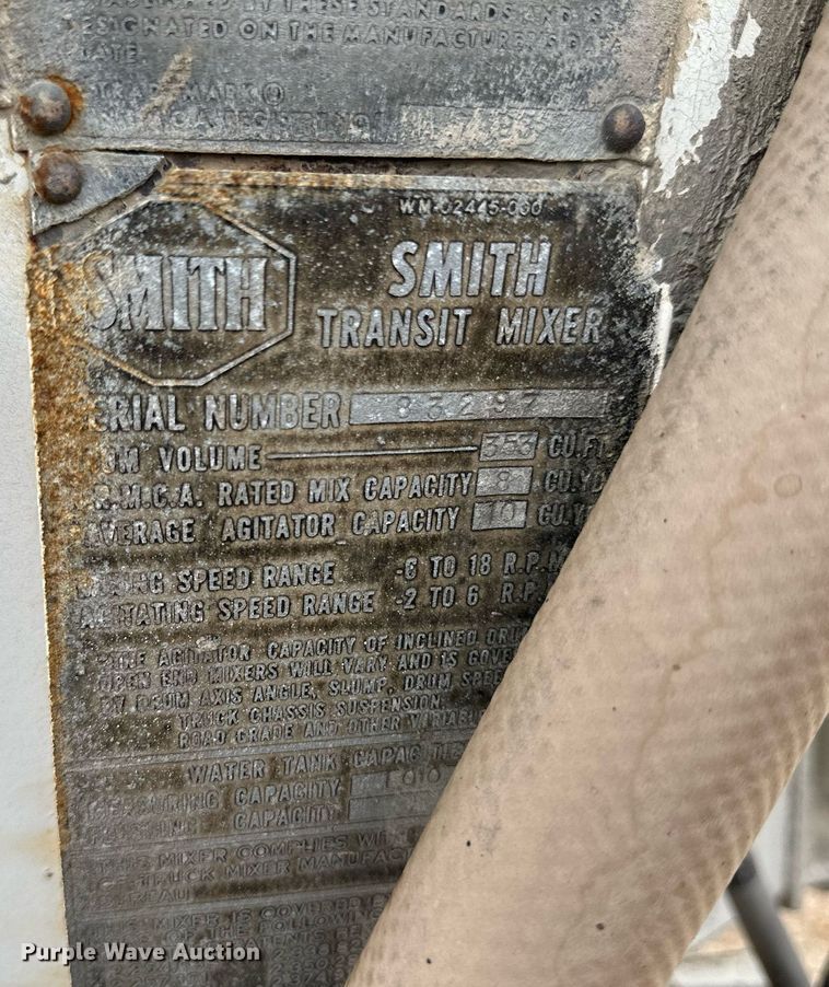 image for item DM2695 1974 Mack RD685S ready mix truck