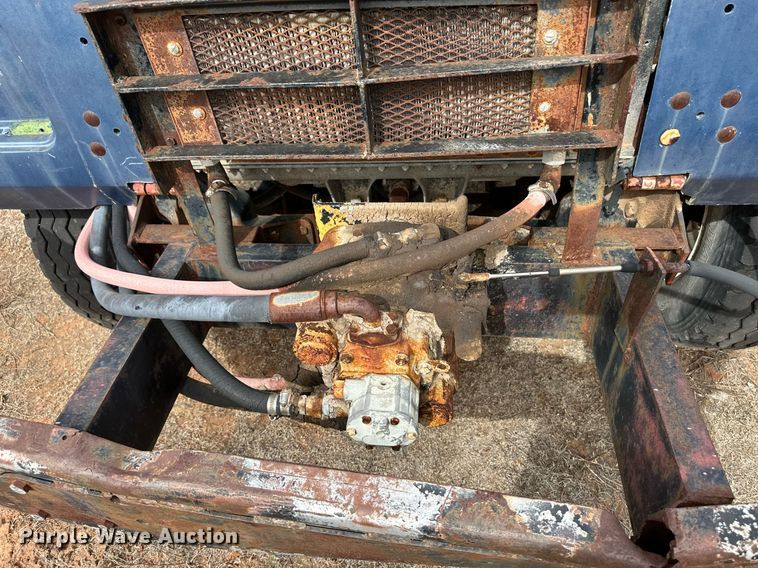 image for item DM2695 1974 Mack RD685S ready mix truck