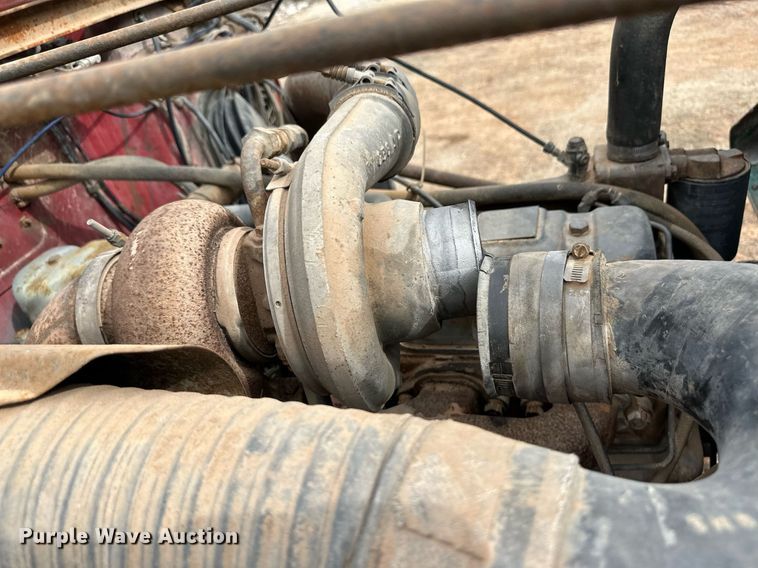 image for item DM2695 1974 Mack RD685S ready mix truck