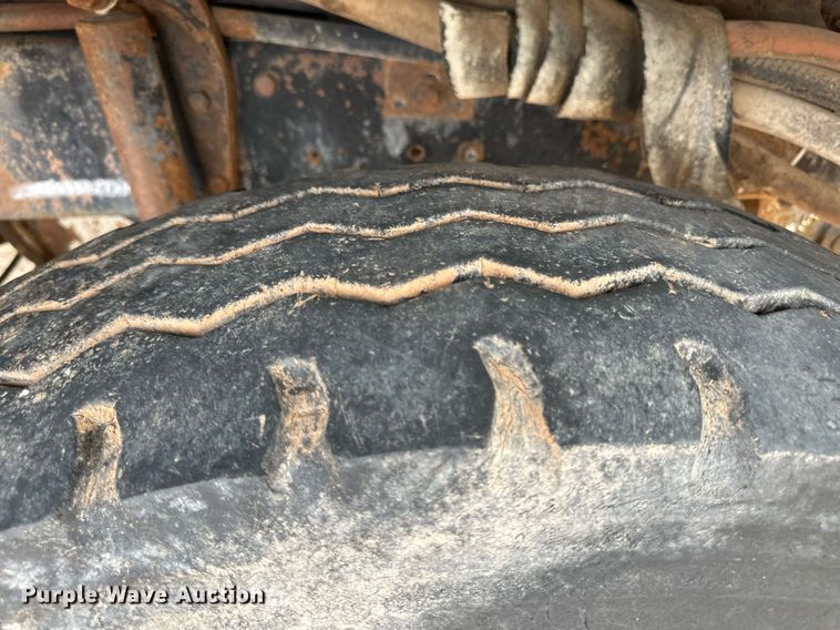 image for item DM2695 1974 Mack RD685S ready mix truck