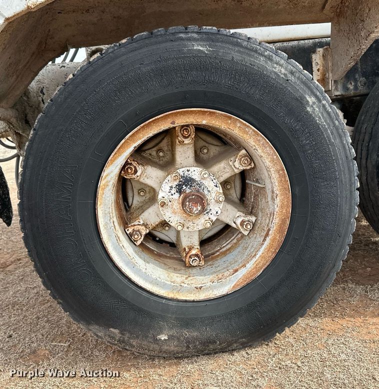 image for item DM2695 1974 Mack RD685S ready mix truck