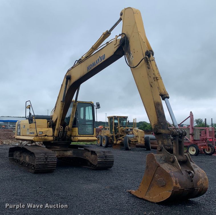 image for item DM7818 2010 Komatsu PC220LC excavator