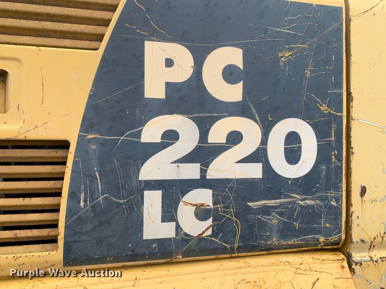 image for item DM7818 2010 Komatsu PC220LC excavator