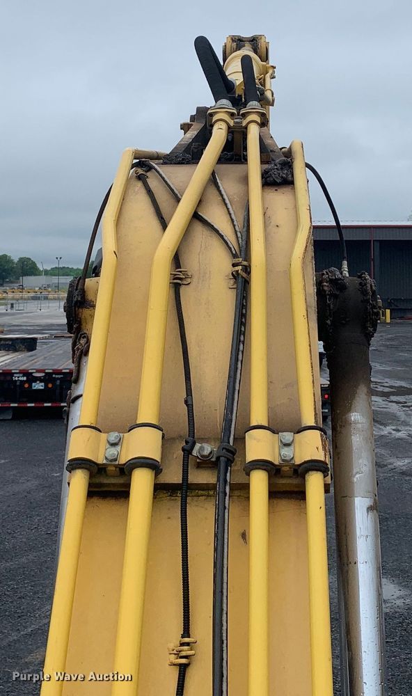 image for item DM7818 2010 Komatsu PC220LC excavator