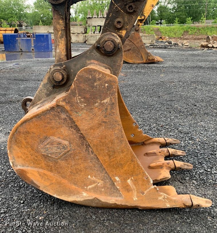 image for item DM7818 2010 Komatsu PC220LC excavator