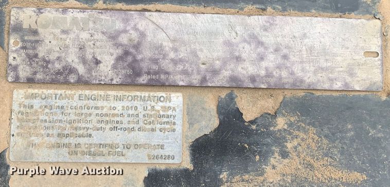 image for item DM7818 2010 Komatsu PC220LC excavator