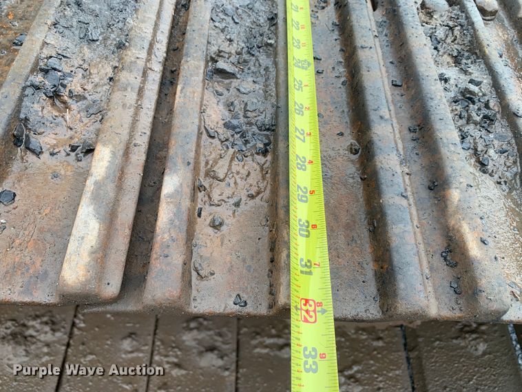 image for item DM7818 2010 Komatsu PC220LC excavator