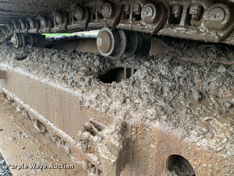 image for item DM7818 2010 Komatsu PC220LC excavator