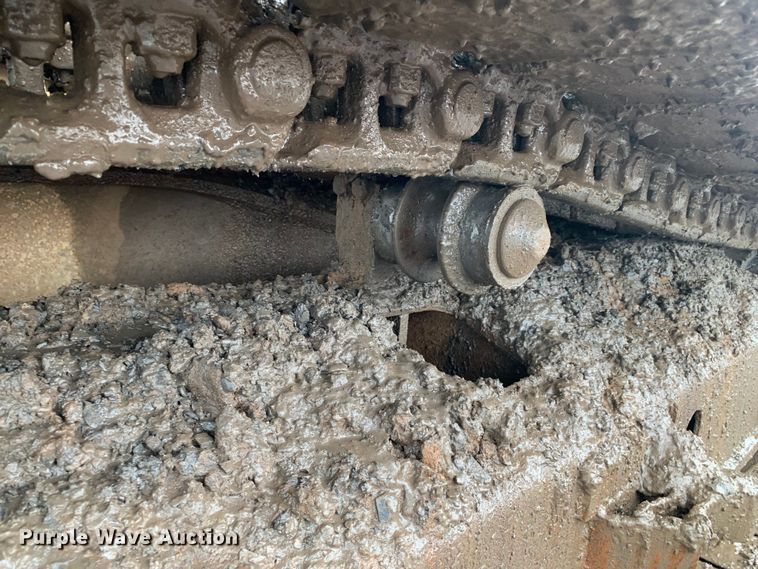 image for item DM7818 2010 Komatsu PC220LC excavator