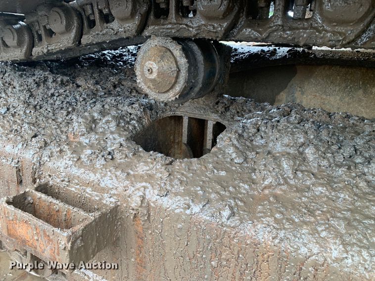 image for item DM7818 2010 Komatsu PC220LC excavator