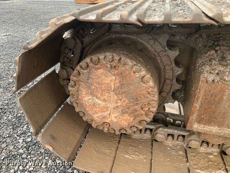image for item DM7818 2010 Komatsu PC220LC excavator