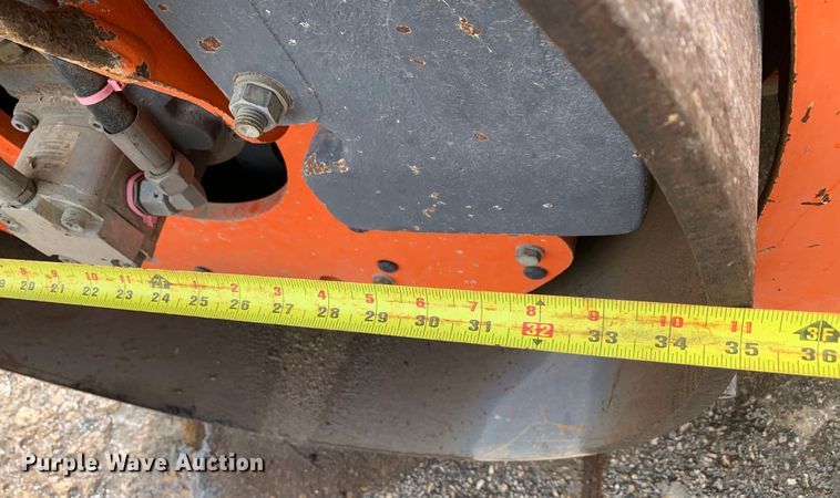 image for item DM7845 2013 Hamm HD14VV double drum vibratory roller