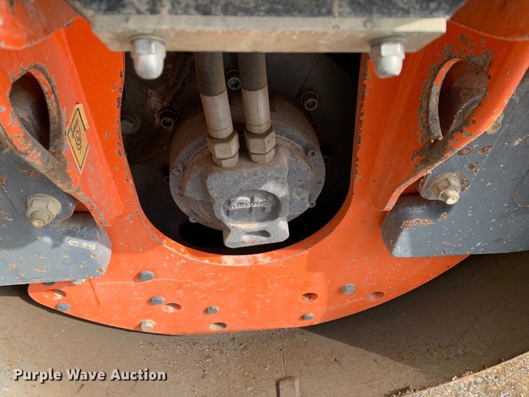image for item DM7845 2013 Hamm HD14VV double drum vibratory roller