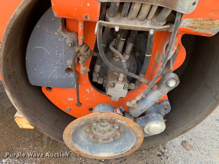 image for item DM7845 2013 Hamm HD14VV double drum vibratory roller