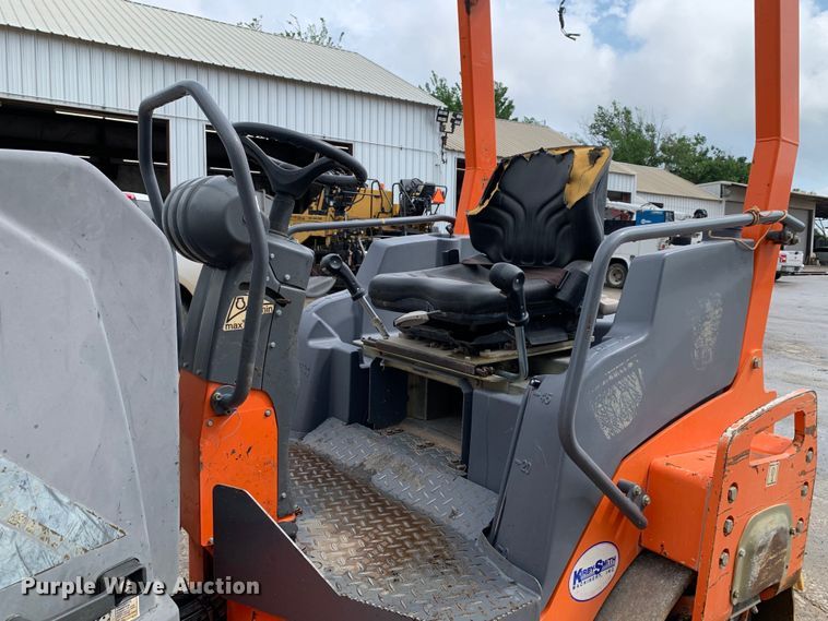 image for item DM7845 2013 Hamm HD14VV double drum vibratory roller