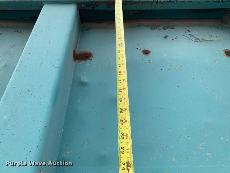 image for item DM7846 1990 Mack CS250P dump truck