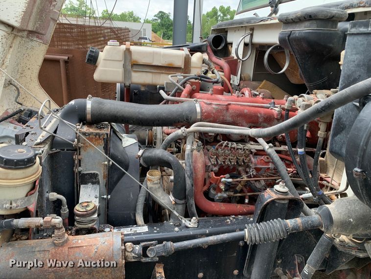 image for item DM7846 1990 Mack CS250P dump truck