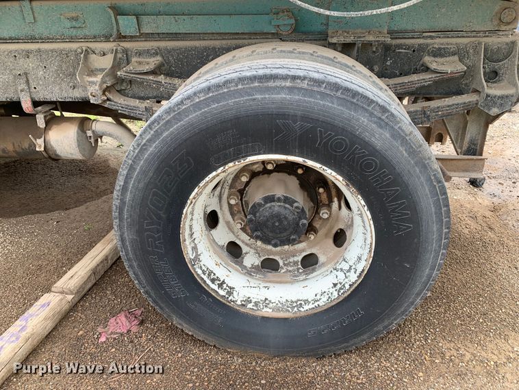 image for item DM7846 1990 Mack CS250P dump truck