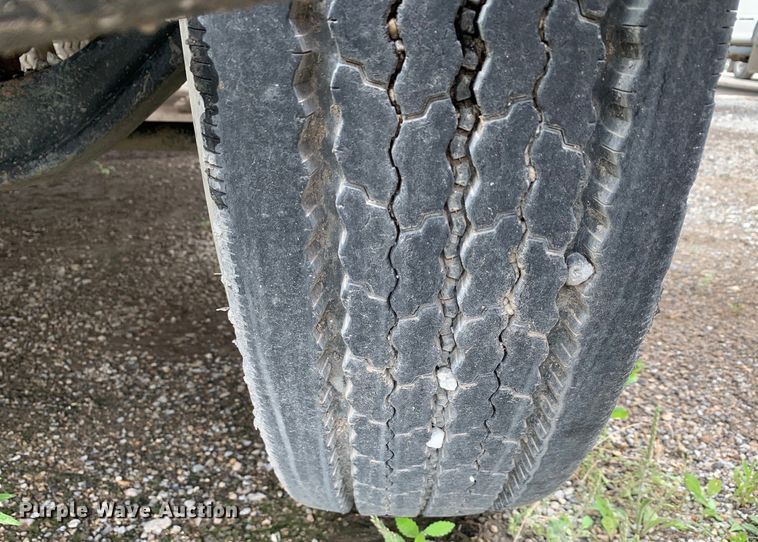 image for item DM7846 1990 Mack CS250P dump truck