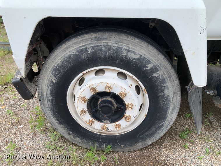 image for item DM7846 1990 Mack CS250P dump truck