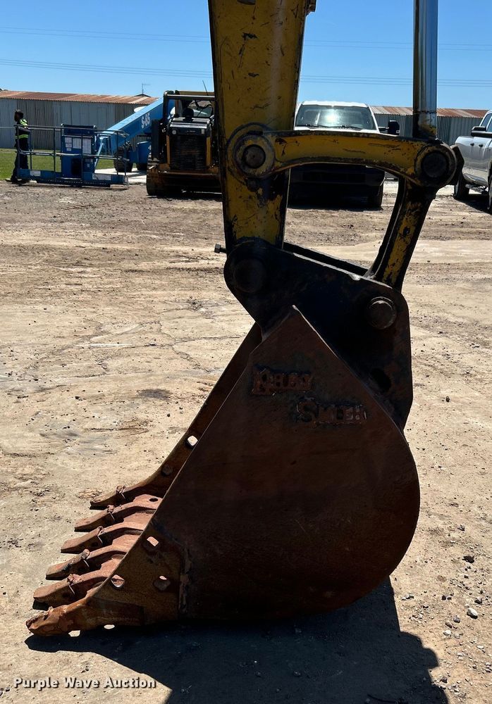 image for item DO1108 2013 Komatsu PC88MR-8 mini excavator