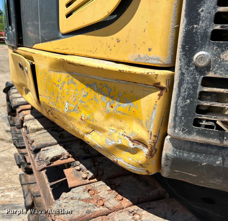 image for item DO1108 2013 Komatsu PC88MR-8 mini excavator